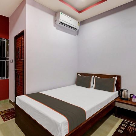 Collection O Ashirbad Lodge กูวาฮาติ ภายนอก รูปภาพ